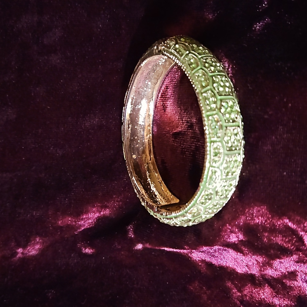Bangle Hinged Braclet - Picture 2 of 4